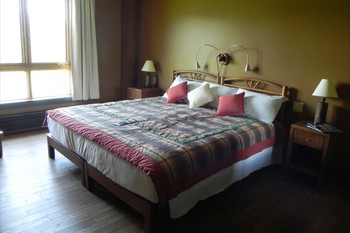 Auberge-de-Montagne-350-bed